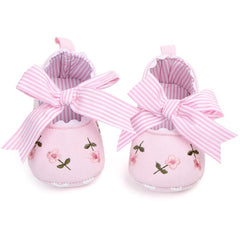 Baby Girl Shoes with White Lace Floral Embroidered Soft Shoes